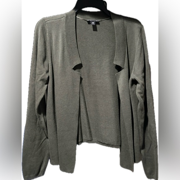 Worthington Hunter Green Knit Sweater. (LG) - Picture 7 of 7